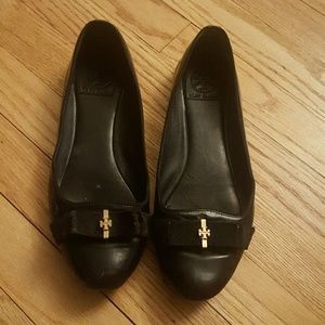 Tory Burch cute black flats